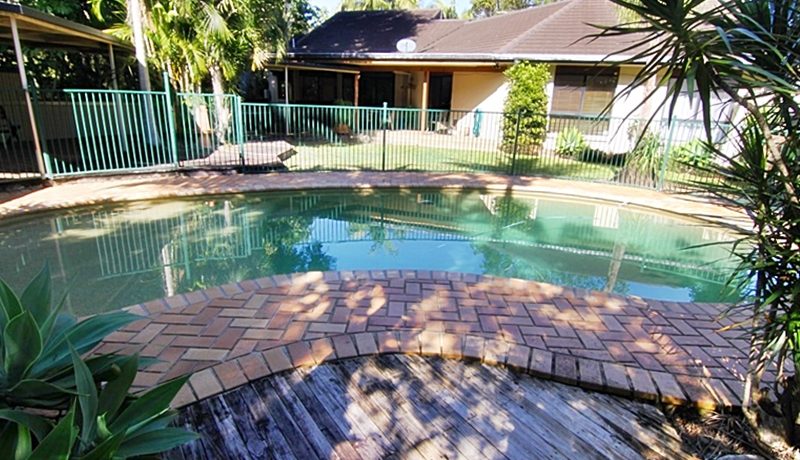 pool to house