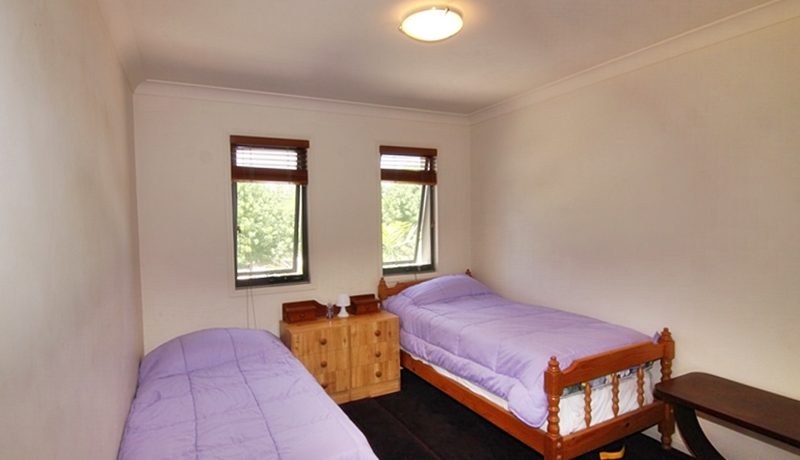 bed 1