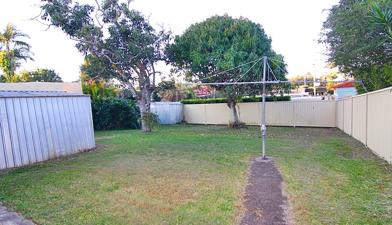 14 Pine Grove - backyard