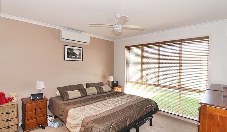 16 Tamarind - bedroom 1