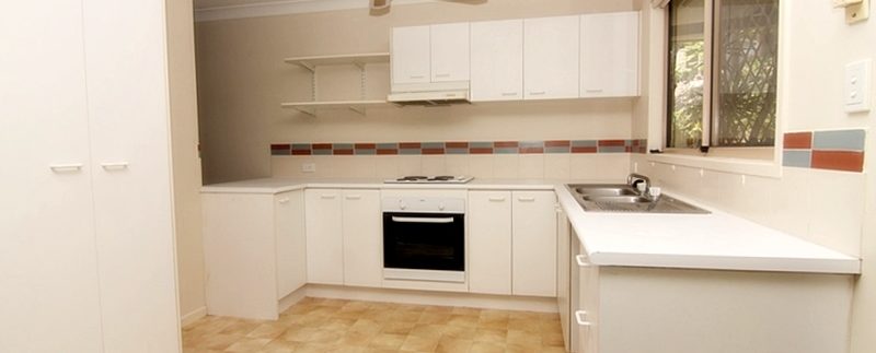 59 Bourton_Kitchen