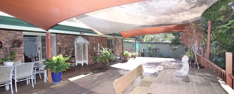 Beaudesert-Nerang 840 - back deck1