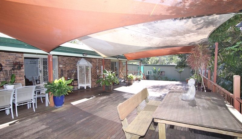 Beaudesert-Nerang 840 - back deck1