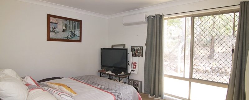 Beaudesert-Nerang 840 - bedroom2