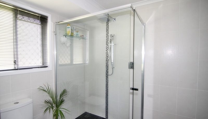 Bathroom_ensuite 2