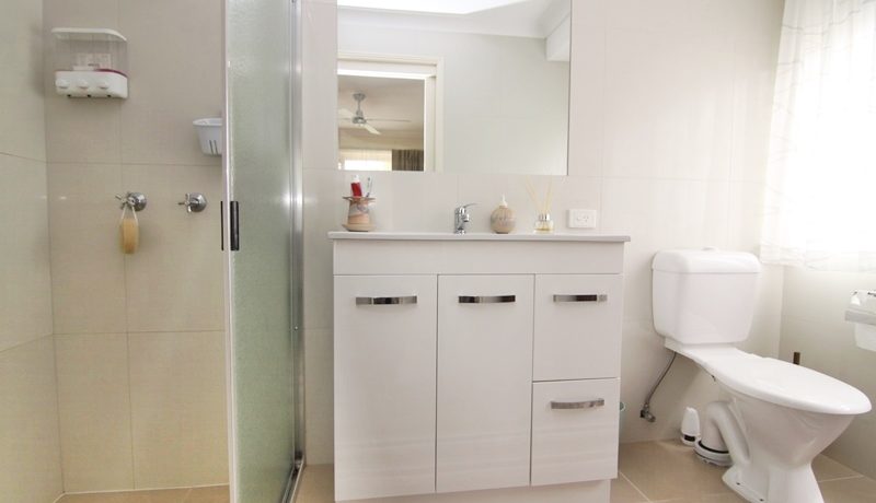 30 Kilmarnock - ensuite