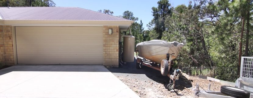 5b High Ridge - garage