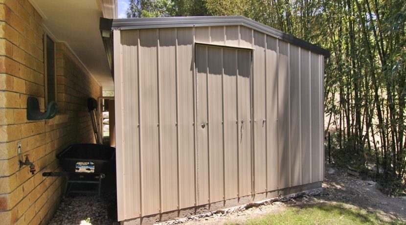 5b High Ridge - shed