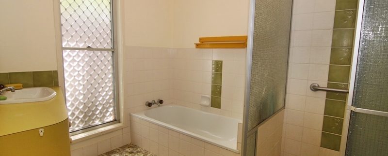 9 Jerrawa - bathroom