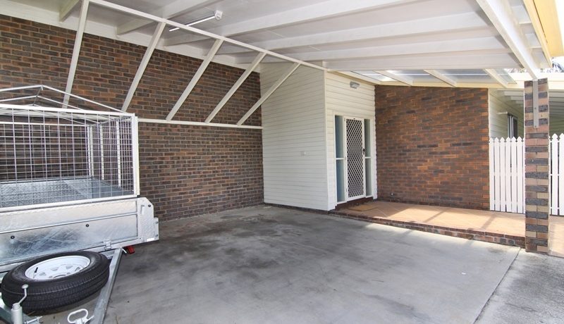 9 Jerrawa - carport