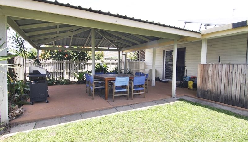 9 Jerrawa - patio1