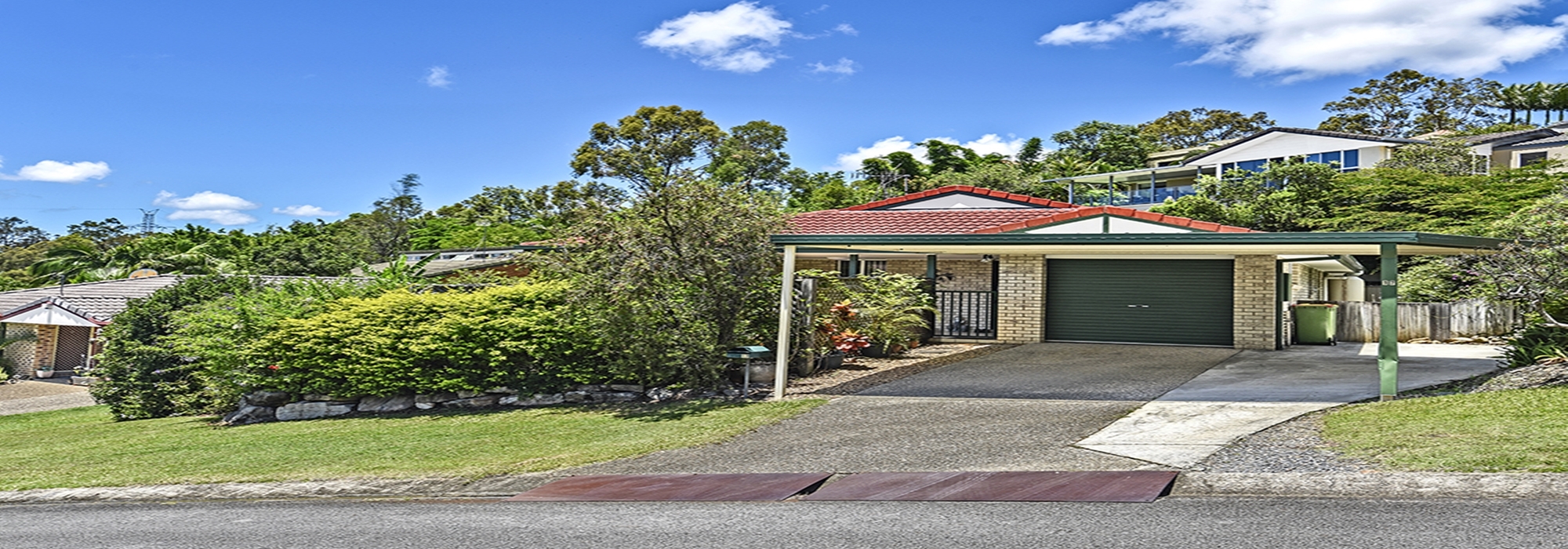 17 Renfrew Drive, Highland Park